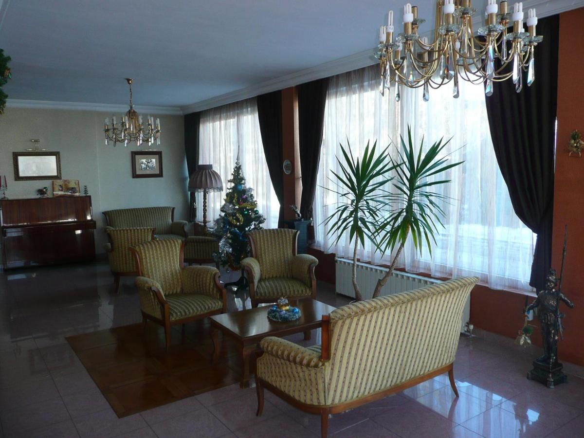 Отель Hotel Consul София-36